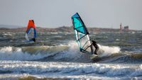 What Is Windsurfing: How Does It Differ From · Rapture