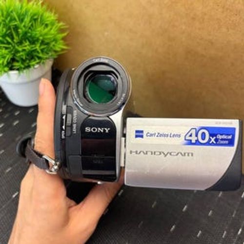 Working, digital video camera, Sony Handycam DCR-DVD108E, Mini DVD, ready to use, cool, retro, top, made in Japan, Carl zeiss lens