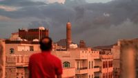 Saudi Energy Giant Struck as War Spikes Between Houthis and Saudi Arabia - The New York Times
