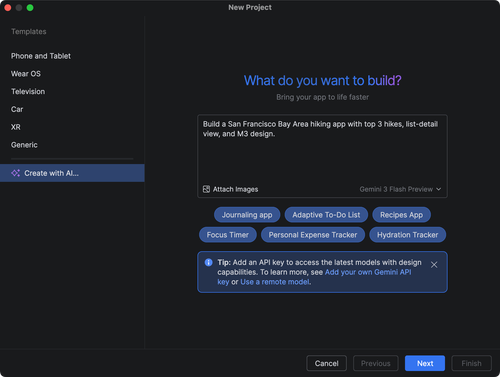 “使用 AI 创建”对话框，其中包含提示：“一款适用于手机和手表的健身追踪器，可追踪跑步和骑行活动。”该对话框包含用于选择各种类型应用的按钮，包括一个健身追踪器按钮。