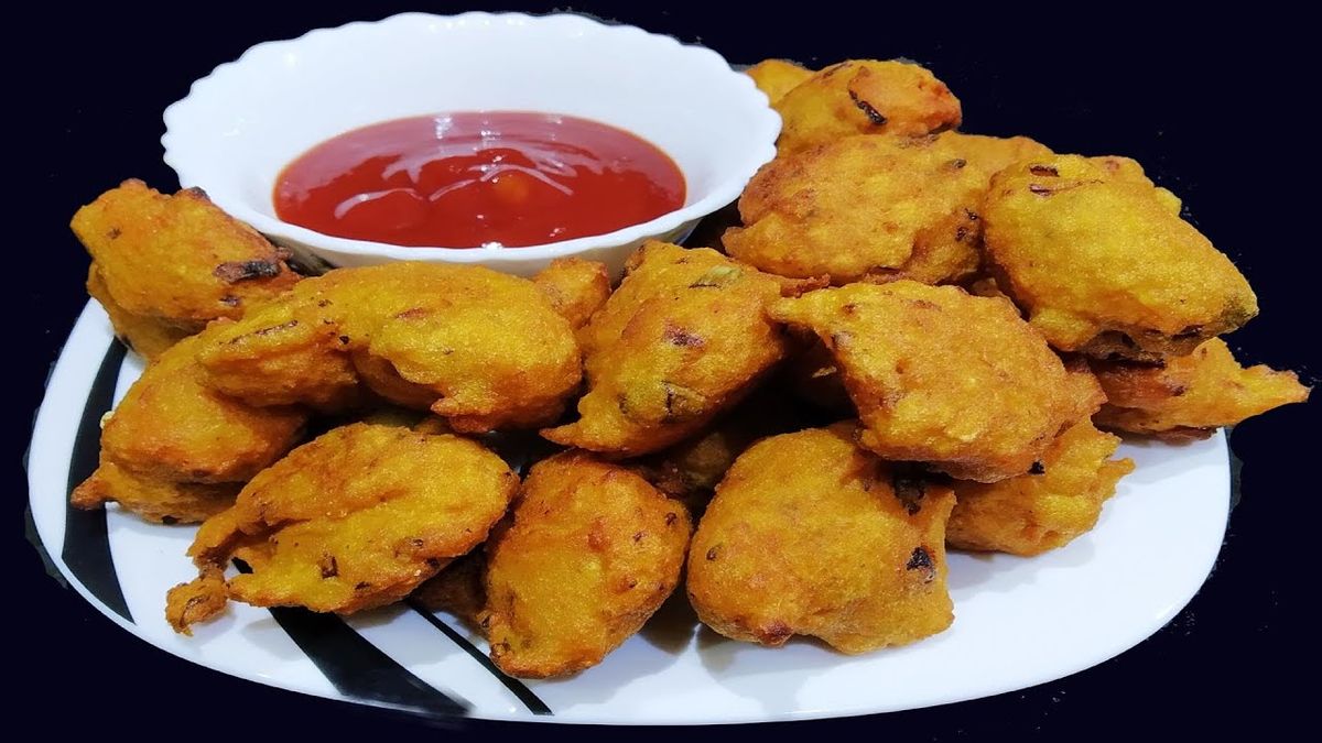 Try lentil dal pakoras with hot tea in the rainy season, learn how to make recipe