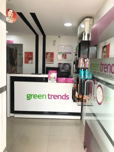 Green Trends-Unisex Hair And Style Salon Vellore Salon 03