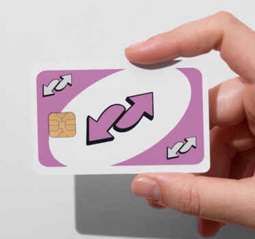 Uno card pink credit card sticker - TenStickers
