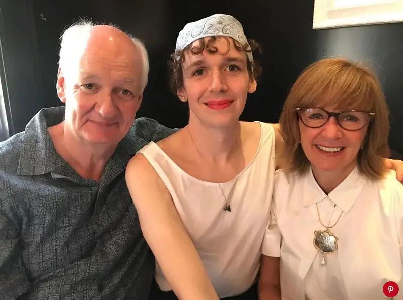 Colin Mochrie & Wife On Trans Daughter & The Backlash - Family Struggle