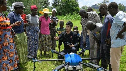 科技润土 浇灌希望——走进津巴布韦中津农业合作示范村