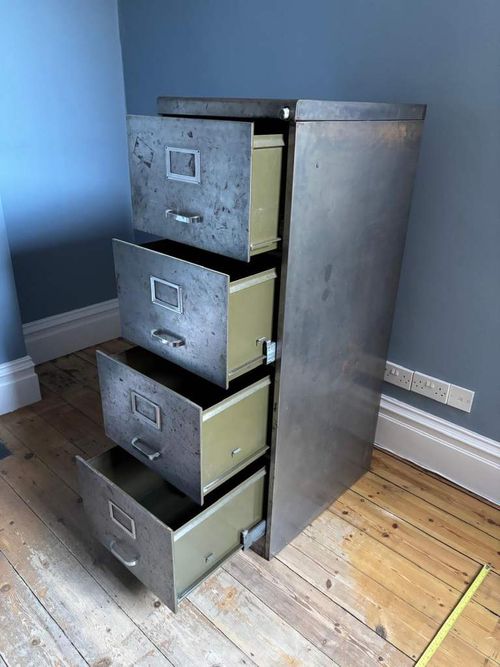 Vintage 4-drawer metal filing cabinet