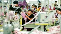 Small firms find it hard to get export finance. Relief may be on way. | Today News