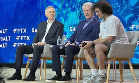 Tony Blair, Bill Clinton and Sam Bankman-Fried on stage at the Crypto Bahamas conference.