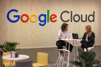 Alphabet’s Google Cuts Employees in Cloud Division