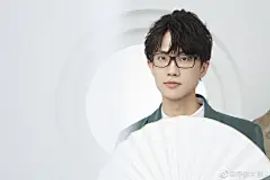 呼你大脸2的照片 - 微相册