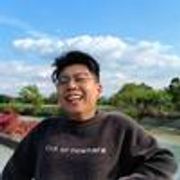 阿凯爱玩机器人