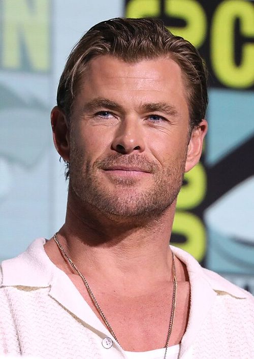 Chris_Hemsworth_by_Gage_Skidmore_3.jpg