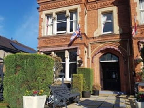 The Lismore Hotel