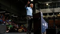 How Obama and Trump Made Their Cases in Dueling Midterm Speeches - The New York Times