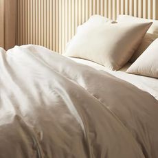 Brooklinen Luxury Sateen Sheet Set - 7 Piece 100% Cotton Bed Sheets - 1 Fitted & 1 Flat Sheet, 4 Pillowcases, 1 Duvet Cover, Soft Sateen Sheets for Ultimate Comfort Twin XL - Pebble