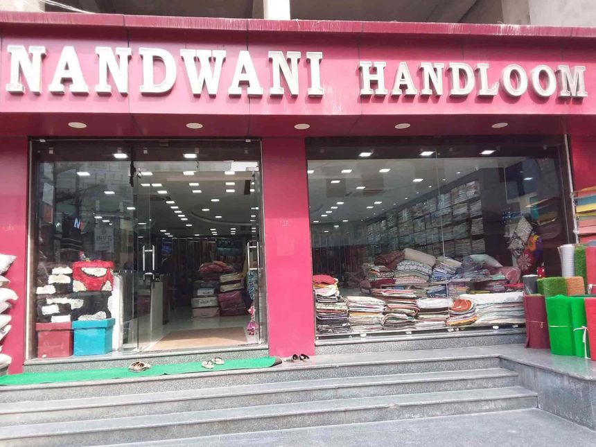 Handloom weaving illustration