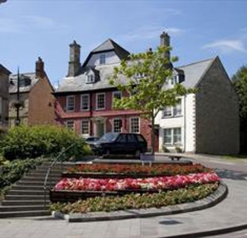 Calne Town Council