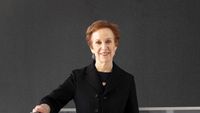 After a Career Reshaping the Museum of Modern Art, Its Influential Curator Steps Down - The New York Times