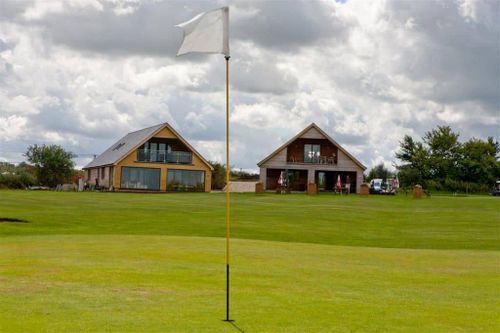 Woodbridge Park (Brinkworth Golf Club)
