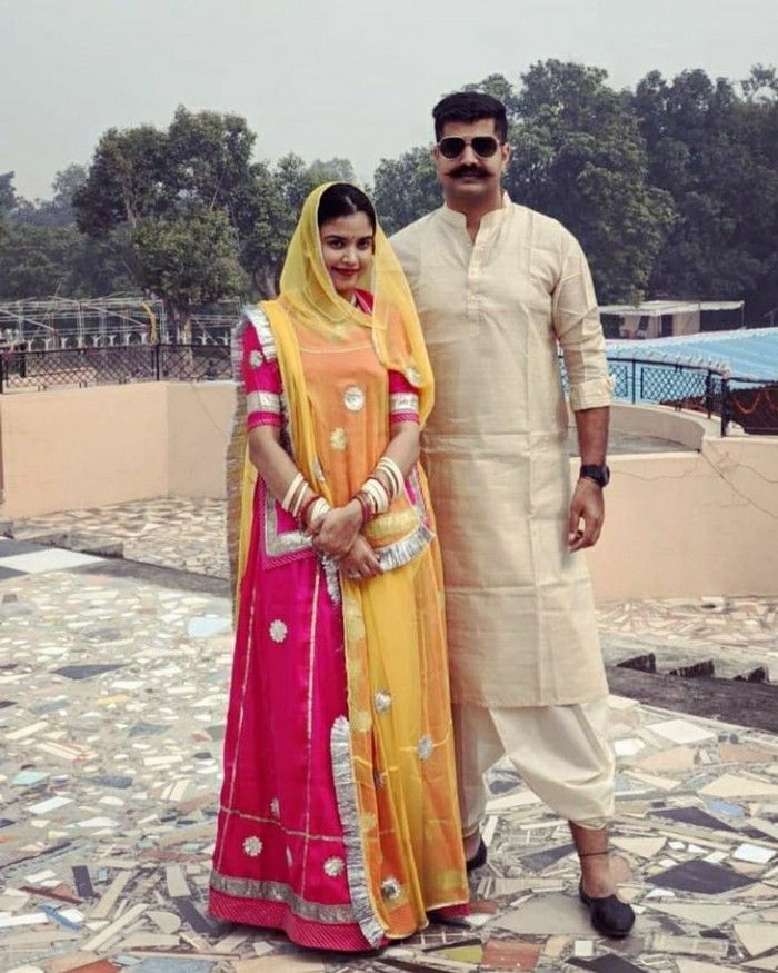 rajasthani dress for couple