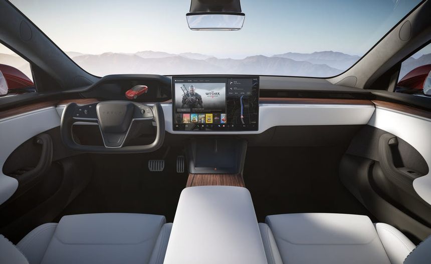 Tesla Modle S Plaid