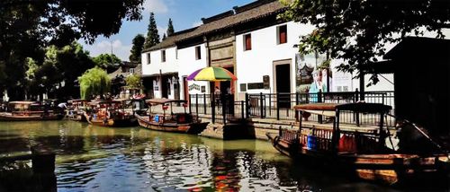 Scenic canal in Qufu