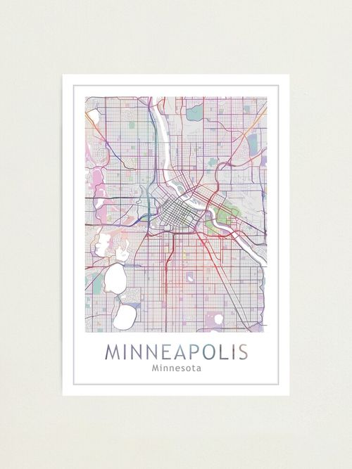 Impression photo avec l'œuvre Carte de la ville de Minneapolis, USA City Minnesota, voyage, cadeau de voyageur créée et vendue par TheRedFinch