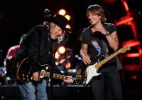 Country music world ‘completely shook’ by legend’s sudden death: ‘Just devastating’ - PennLive.com
