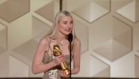 Elizabeth Debicki Wins Best Supporting Female Actor – Television I 81st Annual Golden Globes - YouTube