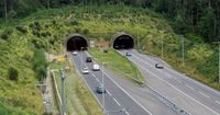 A3 Hindhead Tunnel updates after road closed over 'technology issue' with heavy traffic - Surrey Live