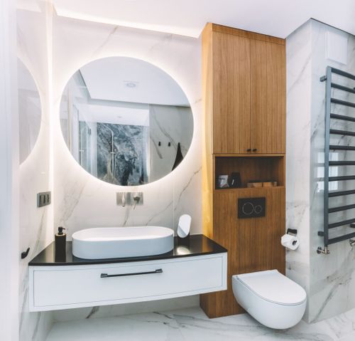 lit small luxury bathroom design