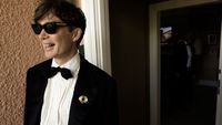 Cillian Murphy’s Oscars Tux Had a Nod to His Native Ireland | GQ