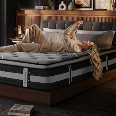 pajamoon Full 12 Inch Hybrid Mattress in a Box, Medium-Firm Euro Top, ActiveCool Gel Memory Foam for Pressure Relief & Motion Isolation, Fiberglass-Free, CertiPUR-US Certified,Shadow 110-Night Trial