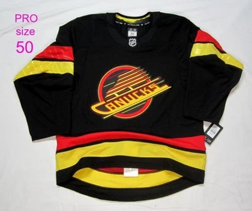 Vancouver Canucks Sweater