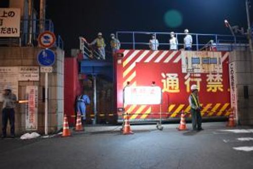 住道新橋の点検