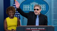 Mark Hamill calls Biden ‘Joe-B-Wan Kenobi’ in White House press room appearance | The Hill