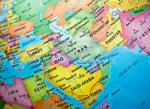 iran and surrounding countries - syria-on-world-map stock pictures, royalty-free photos & images