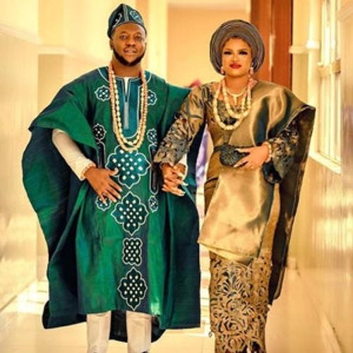 Emerald green and gold wedding asooke/couple Asooke/green Nigerian wedding dress/green wedding suit/Traditional engagement outfit/green suit