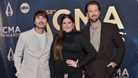 Popular country music singer diagnosed with rare incurable cancer at 45 - PennLive.com