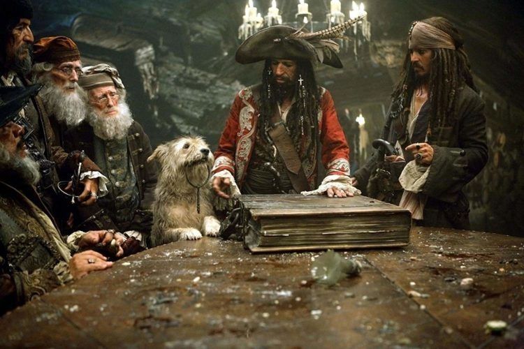Bastidores das filmagens de Piratas do Caribe 3 No Fim do Mundo com o diretor Gore Verbinski e o elenco