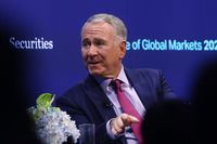 Ken Griffin Says AI ‘Almost Certainly’ in a Bubble Right Now - Bloomberg.com