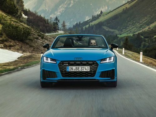 奥迪TTS外观实拍图