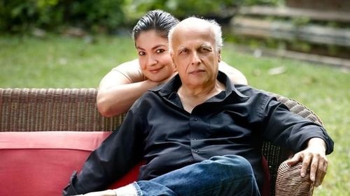 In 1970, Mahesh married Lorraine Bright (later name changed to Kiran Bhatt), and they had two children – Rahul and Pooja Bhatt.&nbsp;