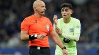 Barcelona's Pedri: UEFA should 'look into' referee after Inter Milan loss - ESPN