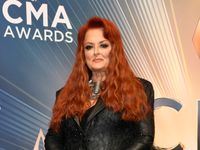 Country music icon says daughter cut off contact after Alabama arrests: ‘Meth is a b----’ - AL.com