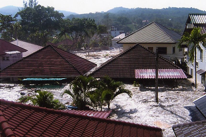 Potensi tsunami di Padang: Sirene tsunami meraung di zona merah