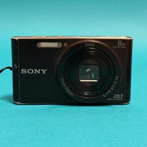 Sony DSC-W830 Black: 20.1 MP Digital Still Camera / Vintage Camera