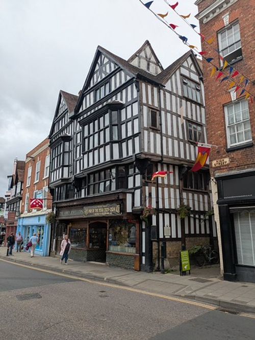 Cross House Tavern