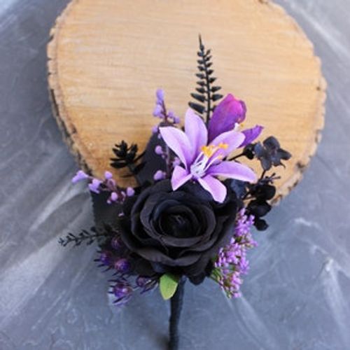 Purple black wedding bouquet, cascading bridal bouquet, dark bouquet, gothic wedding decor, silk flower bouquet Boutonniere