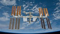 The Dragon Lifeboat: Why the ISS Leak is a Reality Check for Low Earth Orbit